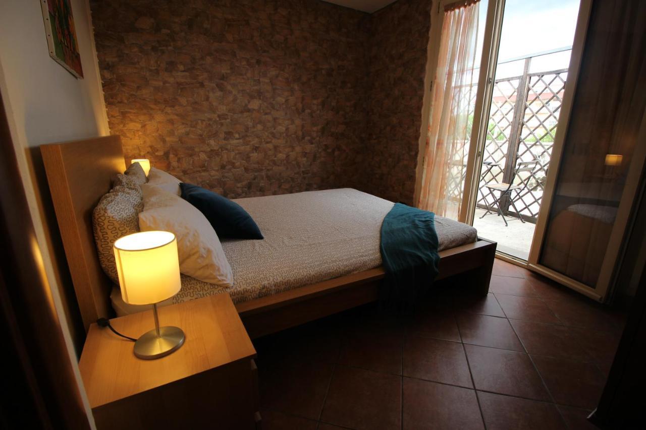 Sunny Attico Con Jacuzzi, Terrazzo E Fibra * Rom